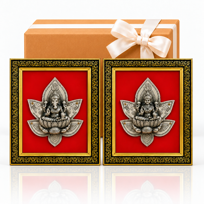 The Indian Aura Antique Pure Brass Lakshmi Ganesha Wall Frame Set of 2 for Gifting | Premium Gift for Diwali, Housewarming, Wedding, Anniversary & Festive Occasions | Religious Wall Decor