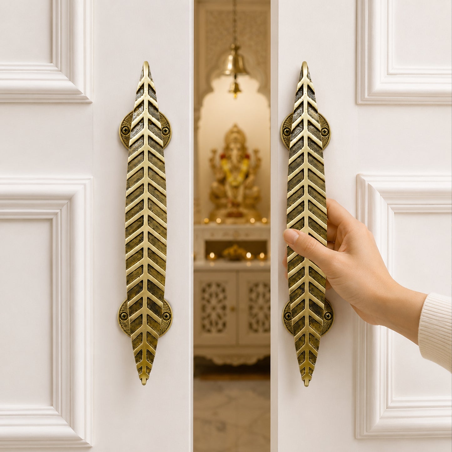 Handcrafted Leaf Design Brass Door Handle for Main Door 12inch  – Antique Finish Set-2