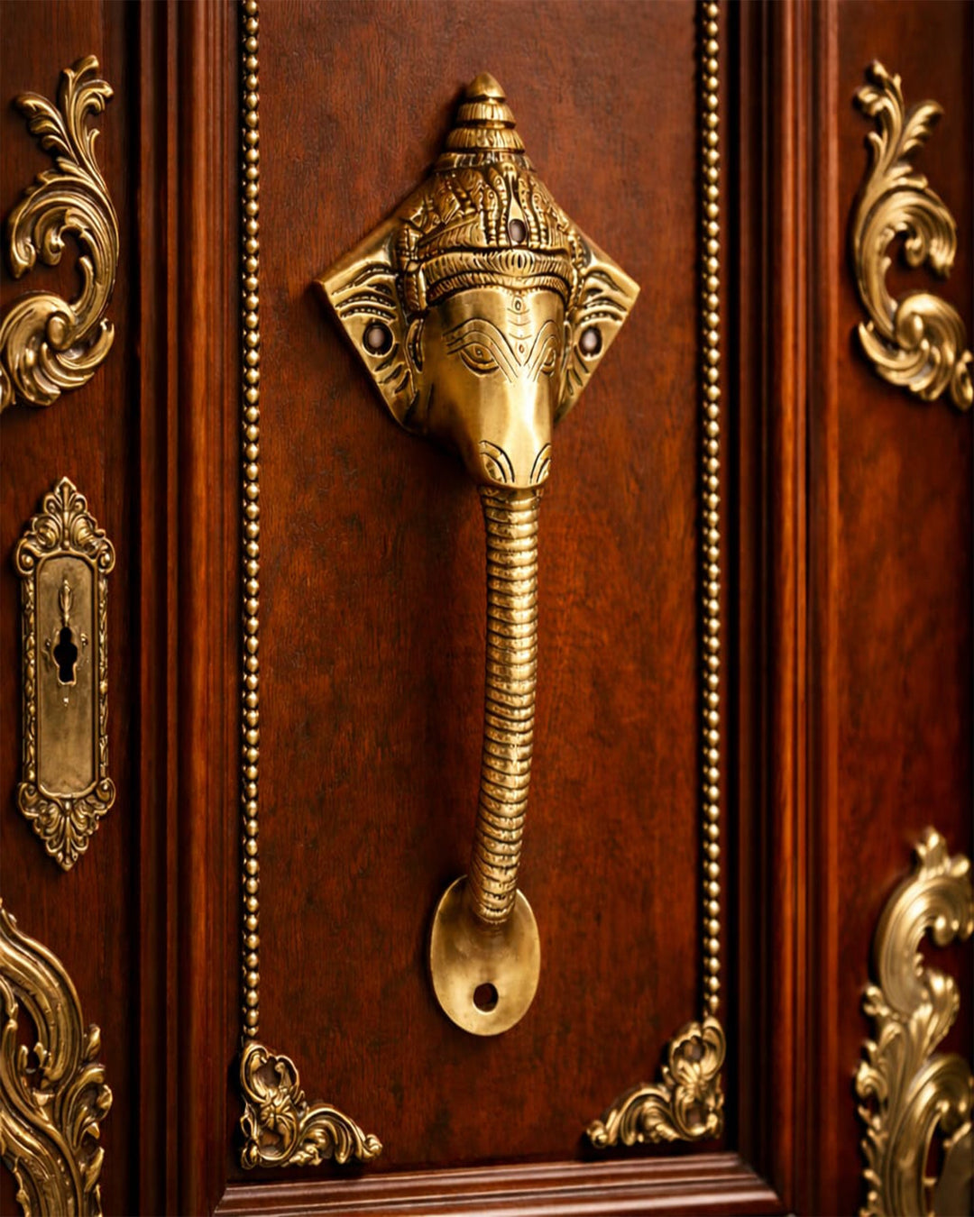 Antique Ganesha Brass Door Handle with Brown Crown – Vintage Indian Design